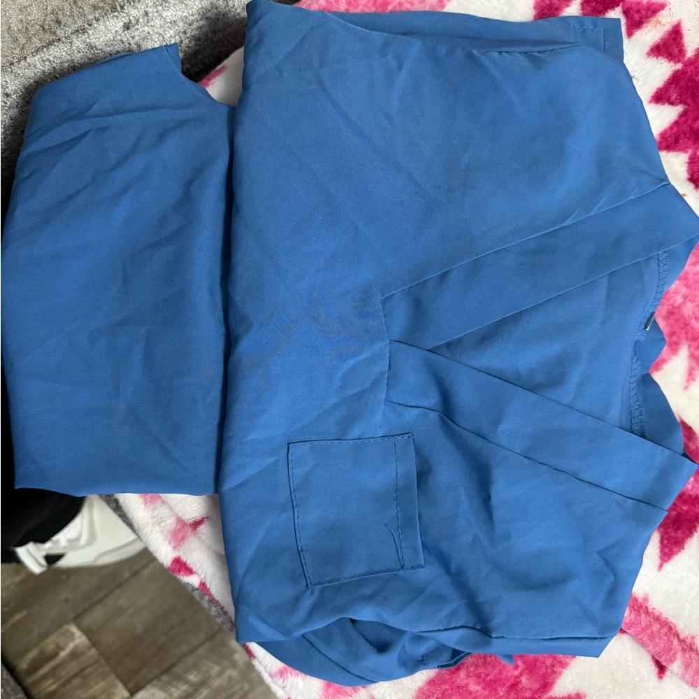 Toddler scrub set - Picture 5 of 8